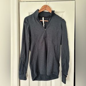 Lululemon 1/4 zip blue/black size 8 top